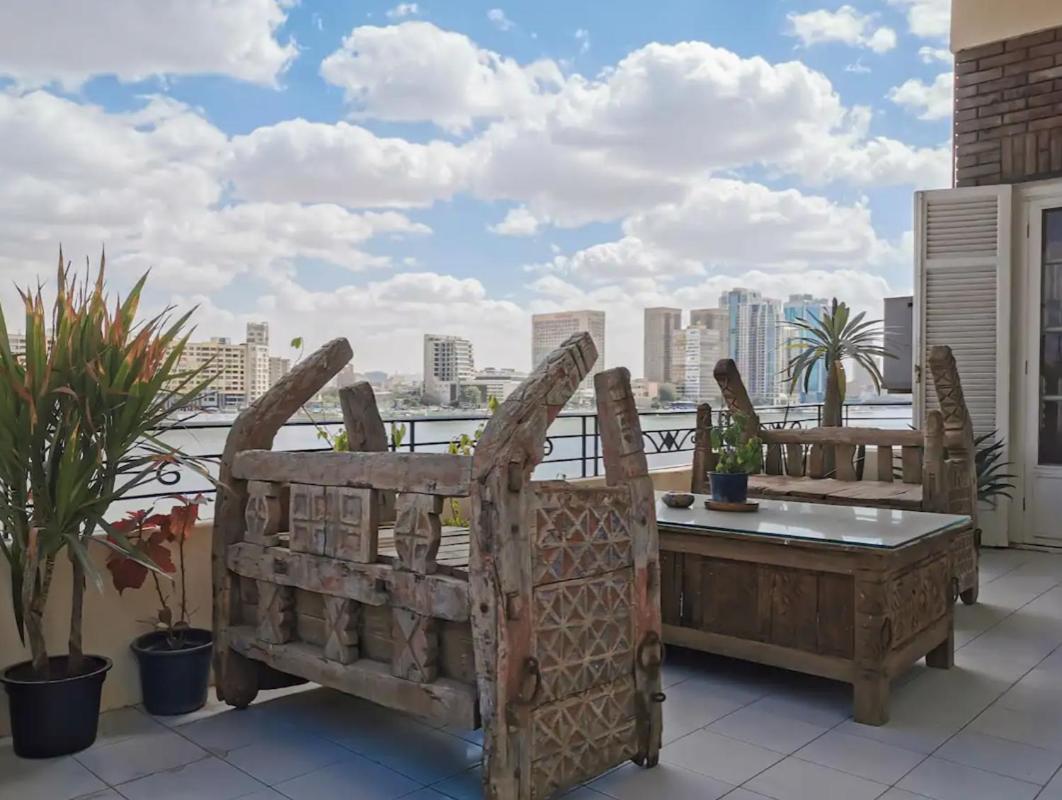 Luxury On The Nile - Zamalek Apartments Cairo Exterior photo