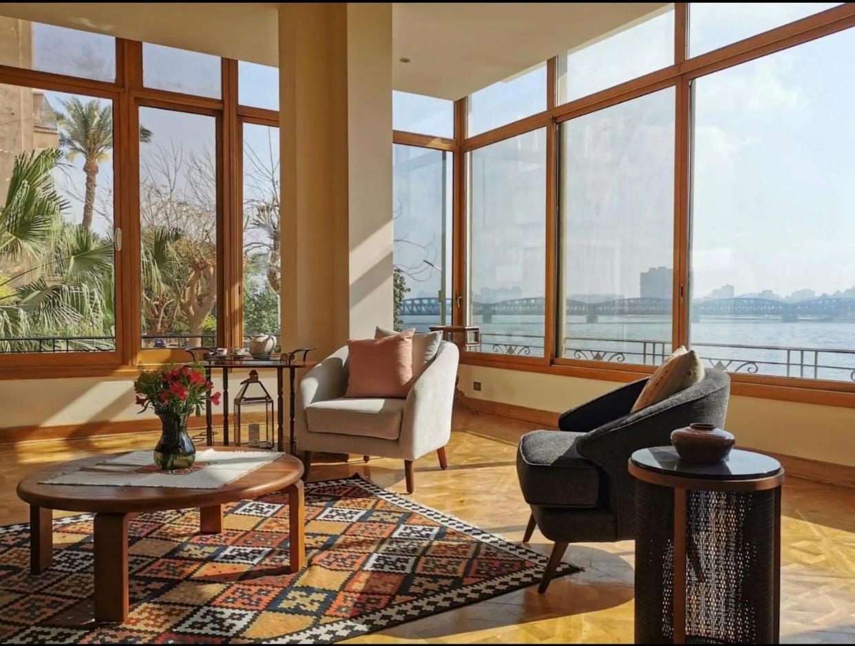 Luxury On The Nile - Zamalek Apartments Cairo Exterior photo